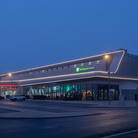 Holiday Inn Express - Hamburg South A7-As42 By Ihg Эгесторф Экстерьер фото