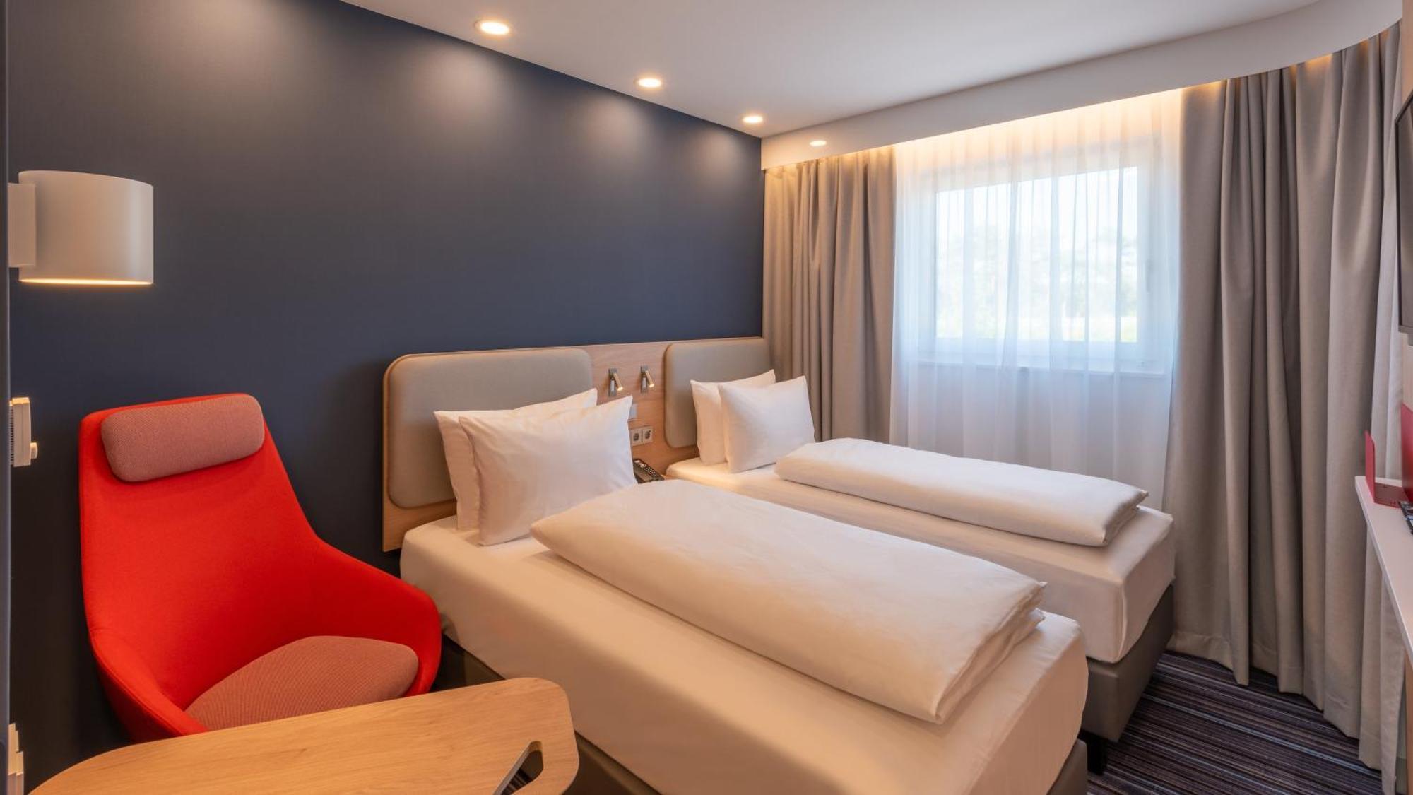 Holiday Inn Express - Hamburg South A7-As42 By Ihg Эгесторф Экстерьер фото