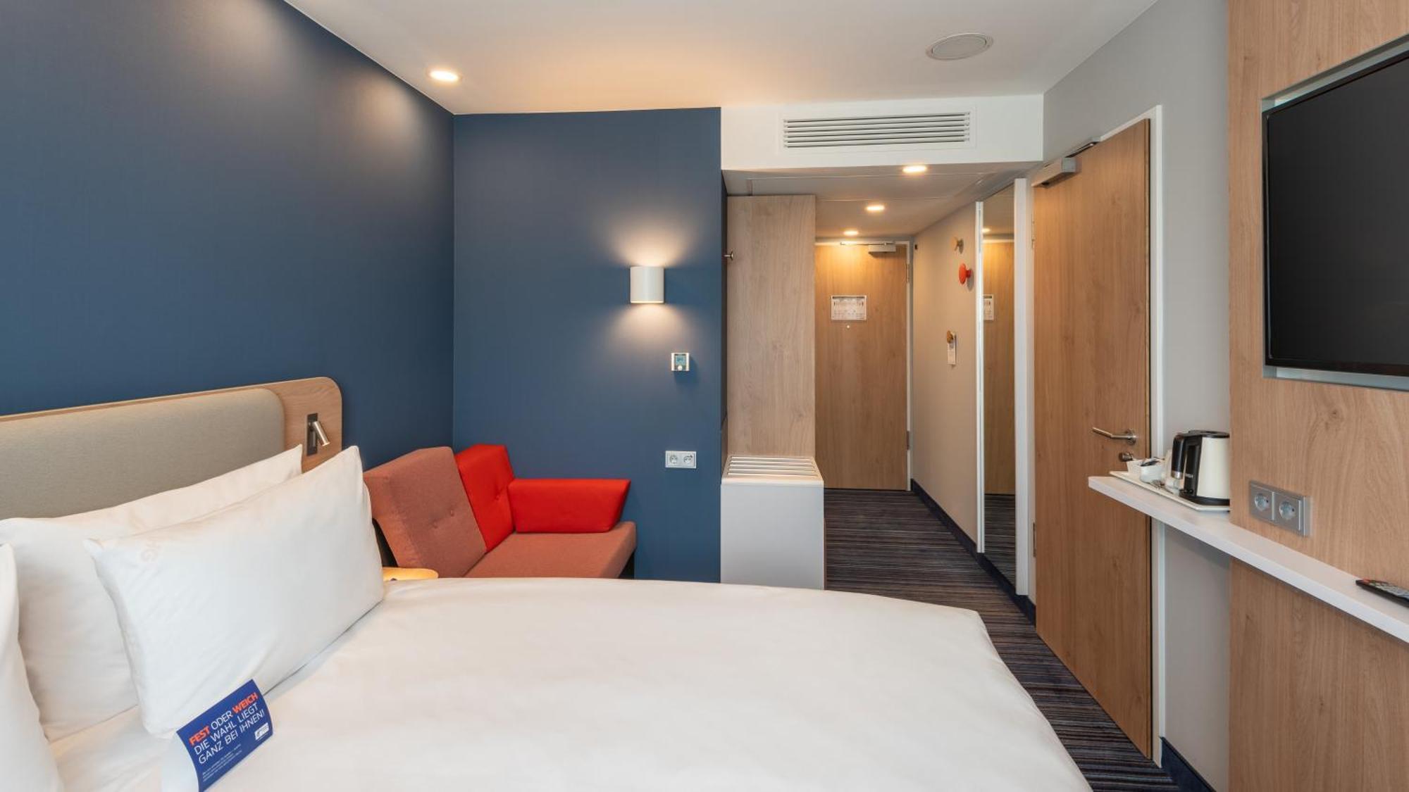 Holiday Inn Express - Hamburg South A7-As42 By Ihg Эгесторф Экстерьер фото