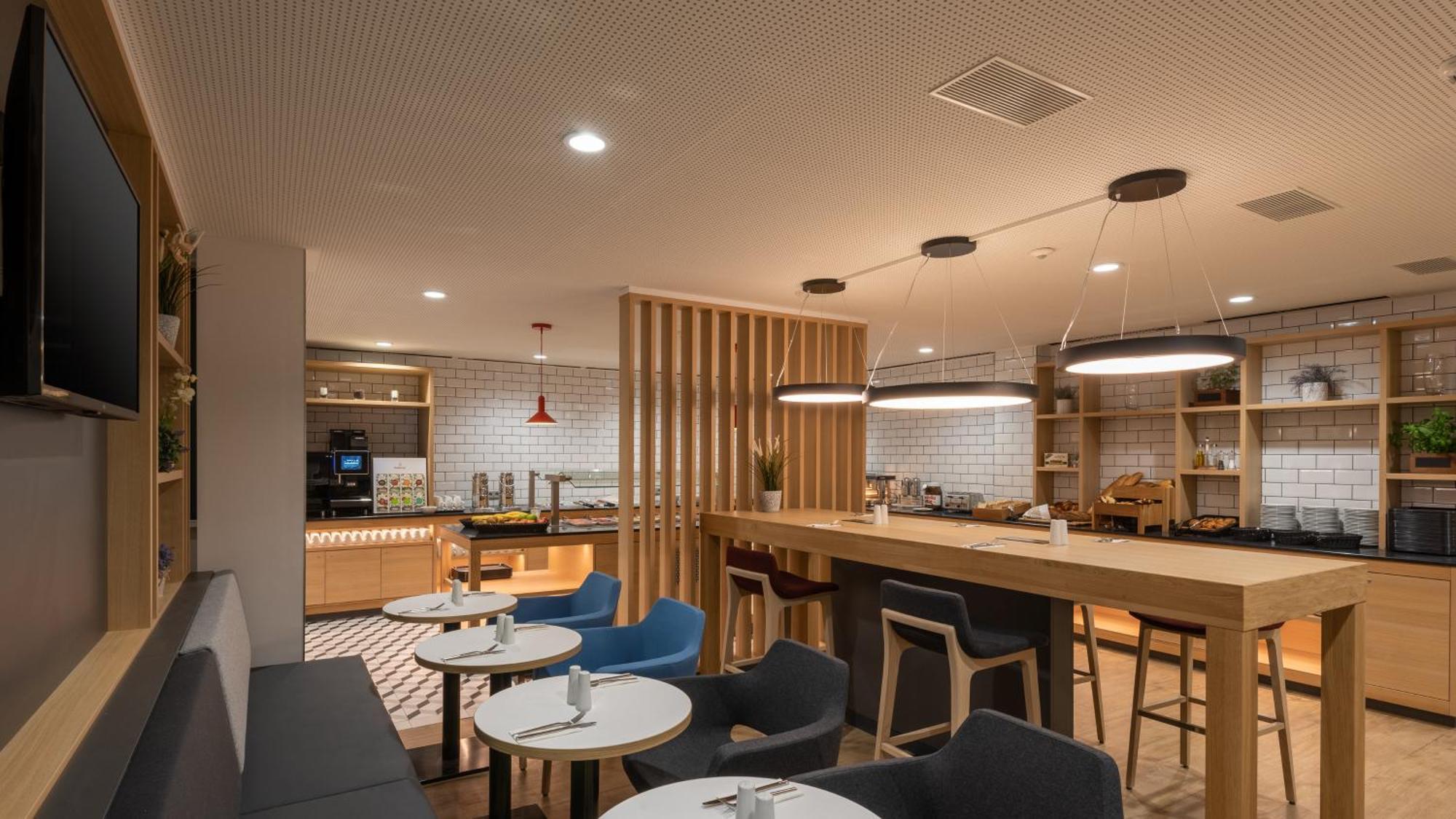 Holiday Inn Express - Hamburg South A7-As42 By Ihg Эгесторф Экстерьер фото